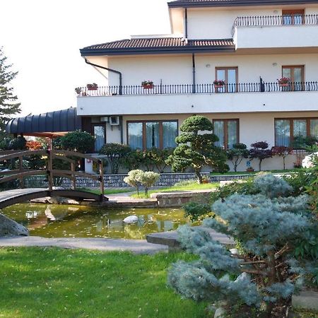 ホテル Al Giardino Fanna エクステリア 写真